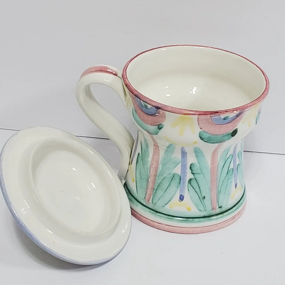VIETRI‎ Italy 1986 Hand Painted Ceramic Sugar Bowl with Lid Floral Design
